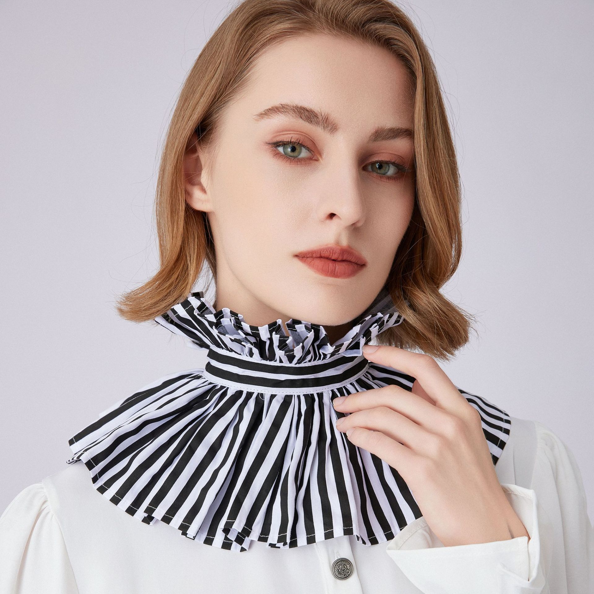 French Style Black White Strip - đánh giá và giá Dolls